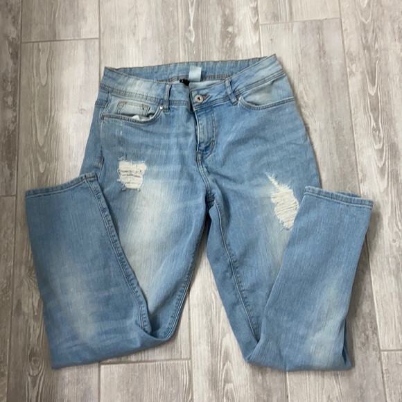 H&M Denim - H&M ankle straight  jeans ex cond